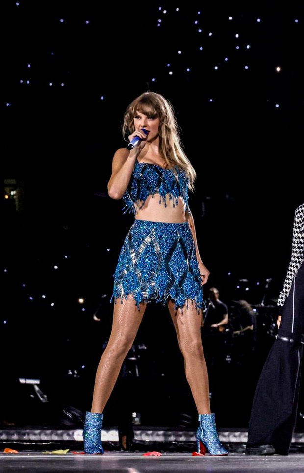 Taylor Swift: Eras Tour - Hơn 26 triệu USD tiền bán trước tại các rạp AMC