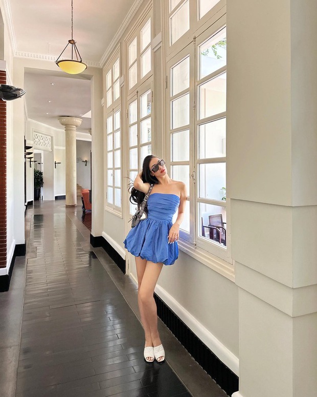 Á hậu Vbiz gây choáng vì cuộc sống chanh xả: Khoe dáng bên xe sang G63 hơn chục tỷ, mua sắm đồ hiệu đắt đỏ - Ảnh 7. Á hậu Vbiz gây choáng vì cuộc sống chanh xả: Khoe dáng bên xe sang G63 hơn chục tỷ, mua sắm đồ hiệu đắt đỏ - Ảnh 7.