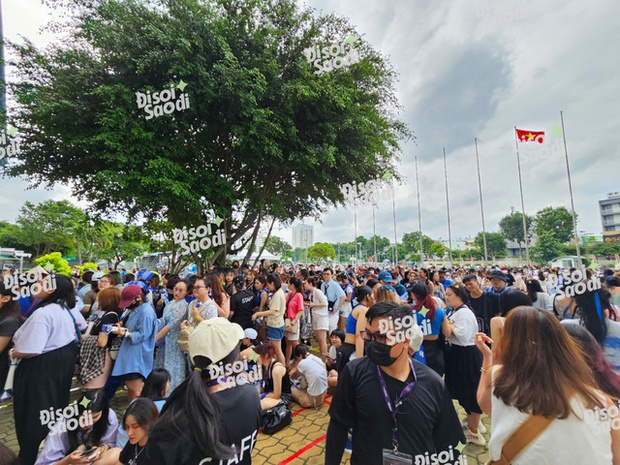 Donghae - Eunhyuk (Super Junior) chinh phục fan Việt với soundcheck hoành tráng và màn trình diễn đỉnh cao