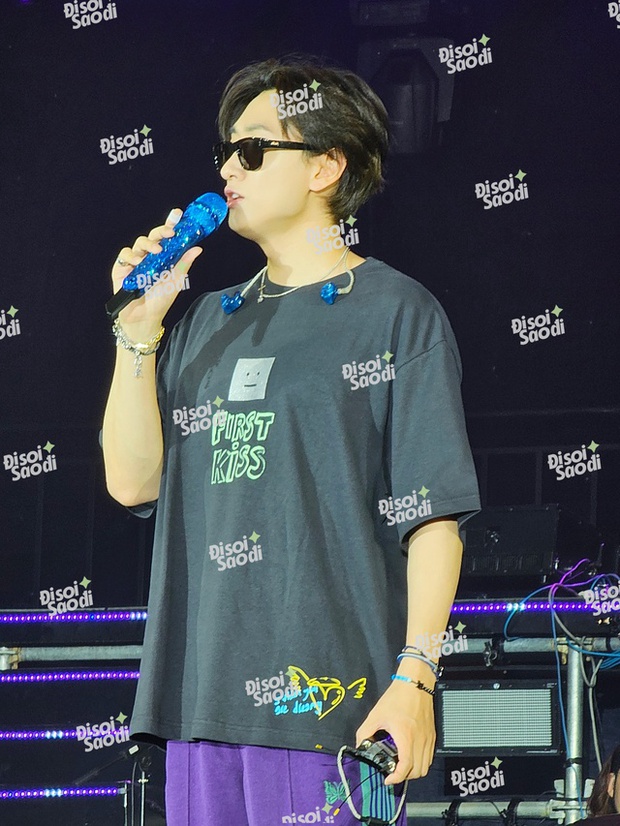 Donghae - Eunhyuk (Super Junior) chinh phục fan Việt với soundcheck hoành tráng và màn trình diễn đỉnh cao