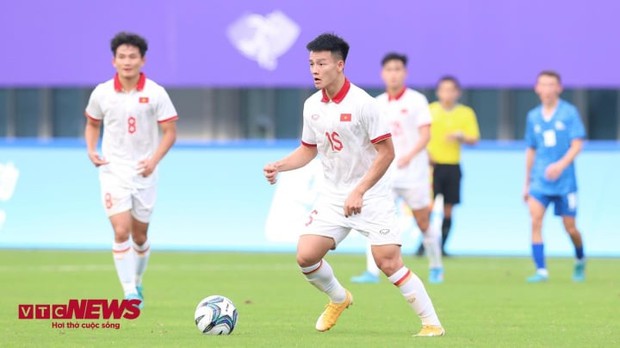 HLV Hoàng Anh Tuấn chỉ trích gay gắt học trò, Olympic Việt Nam đối mặt với cơ hội cải thiện ngay lập tức