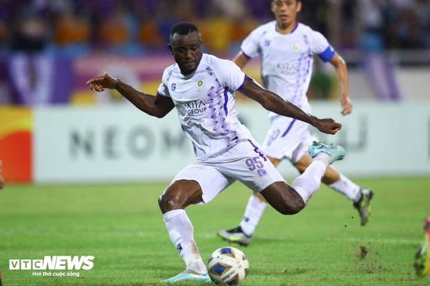 Hà Nội FC bất ngờ nhận cú sốc từ đội bóng Hàn Quốc: Thất bại sau loạt thủng lưới chóng vánh
