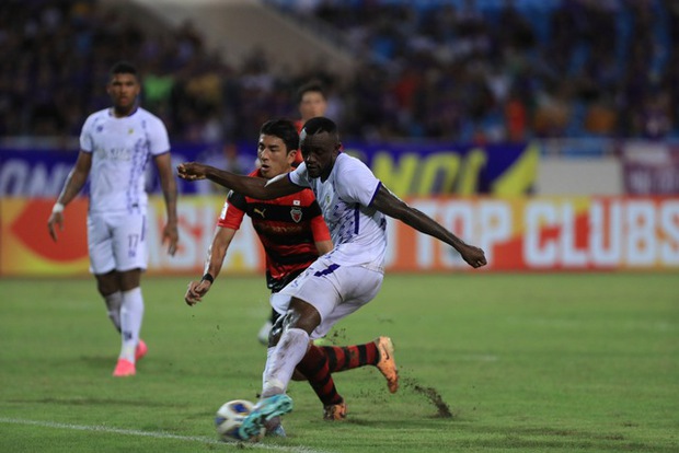 Nguyên nhân thua đội bóng Hàn Quốc của HLV CLB Hà Nội khiến người hâm mộ không thể tin nổi