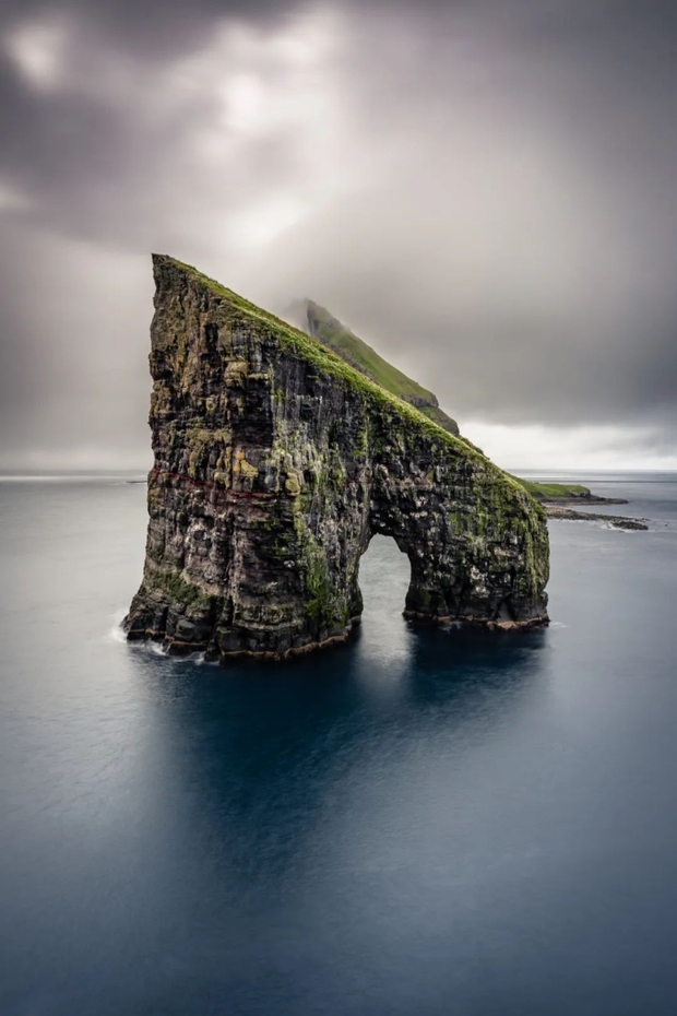 Faroe - quần đảo thiên đường của cừu và những ngôi nhà đầy sắc màu mọc trên cỏ xanh - Ảnh 6.