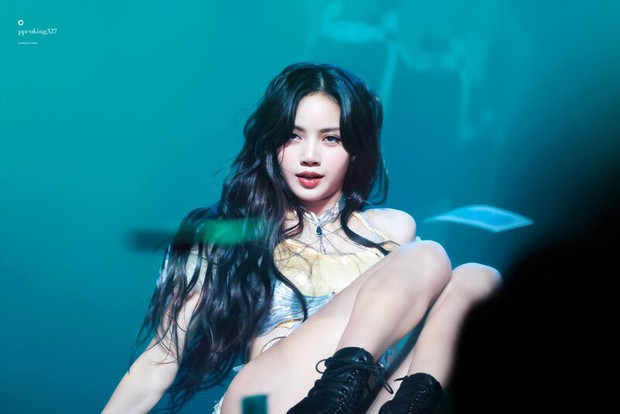 Nếu không ký tiếp với YG: Jennie sẽ mở brand thời trang riêng và tự ra album solo, Lisa hoạt động tại Mỹ? - Ảnh 5. Nếu không ký tiếp với YG: Jennie sẽ mở brand thời trang riêng và tự ra album solo, Lisa hoạt động tại Mỹ? - Ảnh 5.