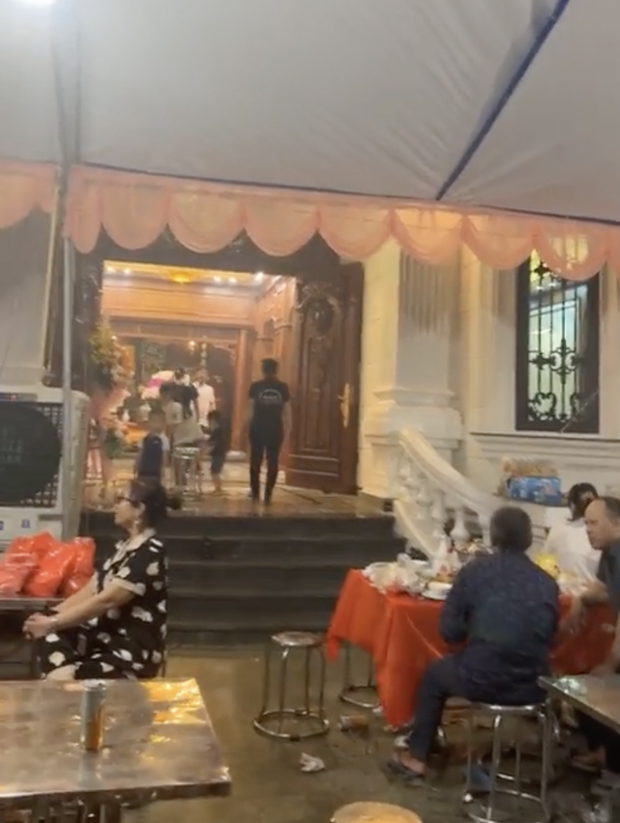 Văn Toàn - Pháo Hoa Rực Rỡ Tân Gia Biệt Thự Quê Hương