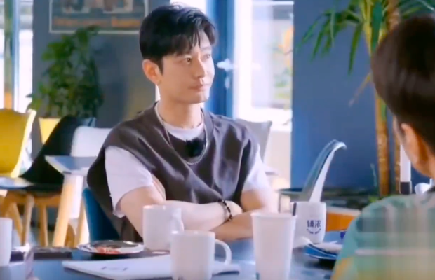 Huỳnh Hiểu Minh và Angela Baby: Cuộc sống gia đình của họ gây tranh cãi