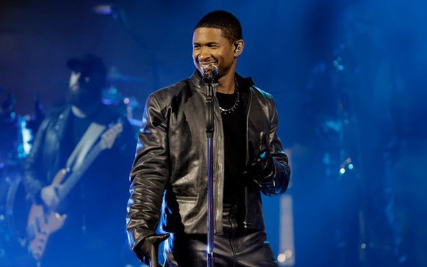 Usher chính thức lên sân khấu trình diễn tại Super Bowl Halftime Show 2024