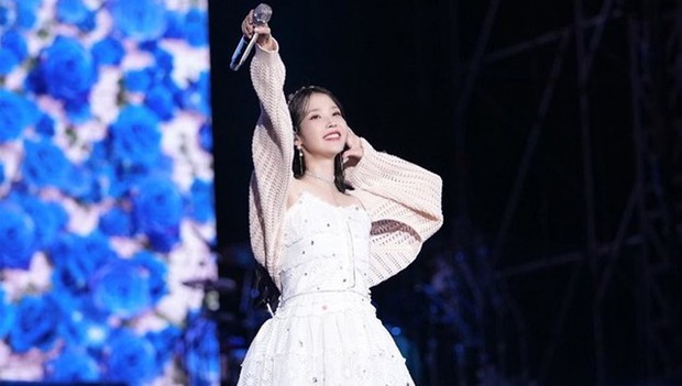IU chiều fan như thế này bảo sao ai cũng muốn đi concert, thấy phe vé là tố giác ngay để nhận đặc quyền - Ảnh 3.