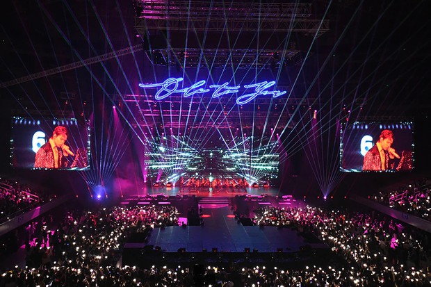 Việt Nam gây sốt với sự xuất hiện đồng loạt của sao quốc tế: Fan Việt thánh mua đâu rồi?