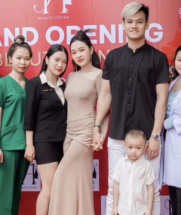 Vợ Hồ Tấn Tài kinh doanh giỏi, sở hữu tài sản khủng và thú chơi “đốn tim”