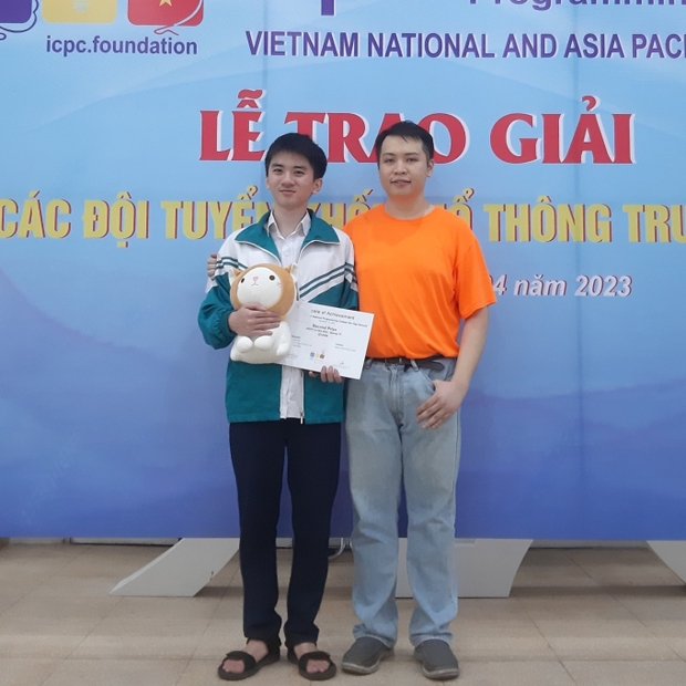 Cựu thí sinh Olympia giành mức học bổng cao nhất một ĐH công lập Việt Nam từng trao: Quá đỉnh! - Ảnh 5.