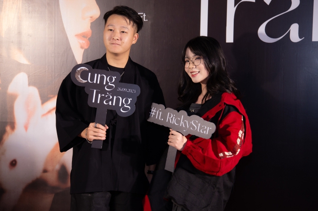 Mina Young - Cuộc hành trình đầy bất ngờ từ thầy giáo Ba đến ngôi sao âm nhạc - Hấp dẫn hơn cả Ricky Star