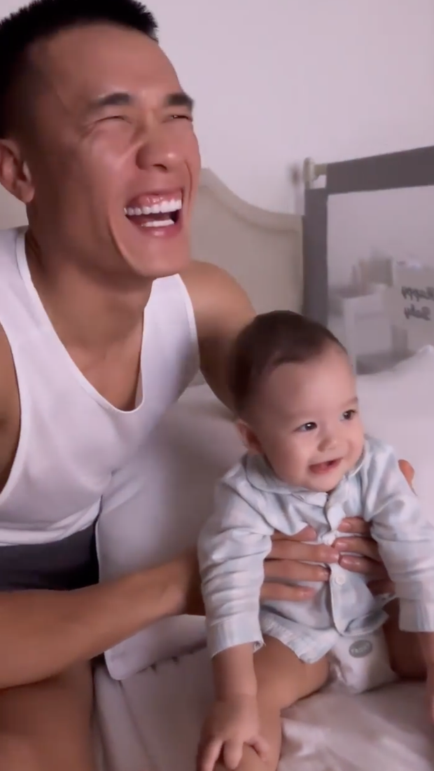 Bùi Tiến Dũng trở về nhà thăm vợ mẫu Tây: Sự hạnh phúc khi con trai đáng yêu tiết lộ điều gì?