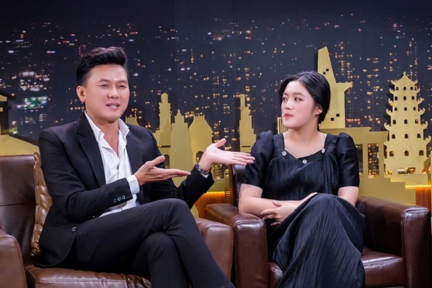 Quách Ngọc Tuyên kể chuyện gọi mẹ vợ là chị, có 2 con vẫn chưa một lần tỏ tình với vợ - Ảnh 2. Quách Ngọc Tuyên kể chuyện gọi mẹ vợ là chị, có 2 con vẫn chưa một lần tỏ tình với vợ - Ảnh 2.