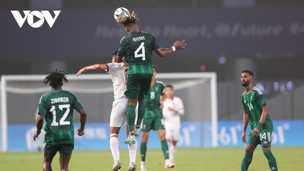 Chung kết ASIAD 19: Xác định các đội bóng xuất sắc tiến vào tứ kết, Đông Nam Á vắng mặt