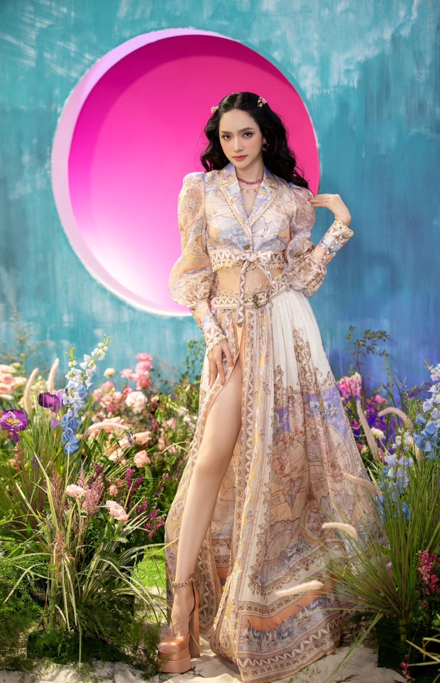 Hương Giang gây sốt với bình luận táo bạo về việc chỉnh sửa ảnh: Đầu gối mất tích!