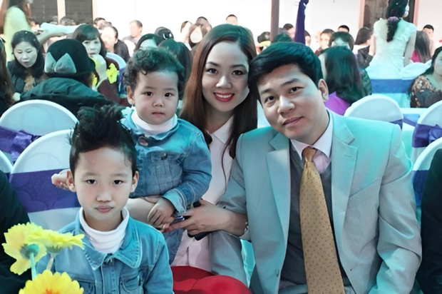 Cuộc sống sau 21 năm đăng quang của Hoa hậu Việt Nam bí ẩn nhất showbiz - Ảnh 4. Cuộc sống sau 21 năm đăng quang của Hoa hậu Việt Nam bí ẩn nhất showbiz - Ảnh 4.