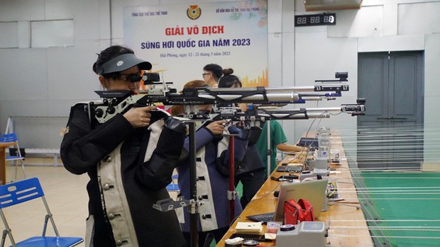 Chuyện ít ai biết về Xạ thủ Phạm Quang Huy: Từ đam mê trượt patin đến khả năng làm ảo thuật đỉnh cao