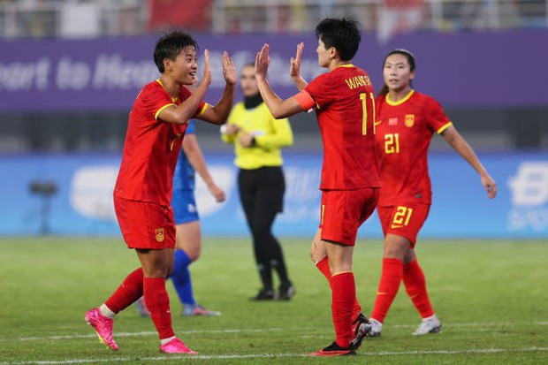 Thái Lan, Philippines lần lượt thảm bại, bóng đá Đông Nam Á nhận “kết cục buồn” ở Asiad - Ảnh 1.