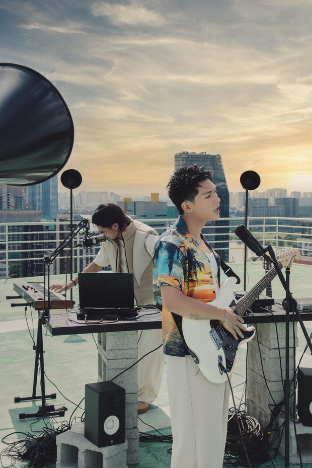 Thành viên MONSTAR có số phận bất hủ, danh tiếng qúa hơn cả chiến thần nhạc số