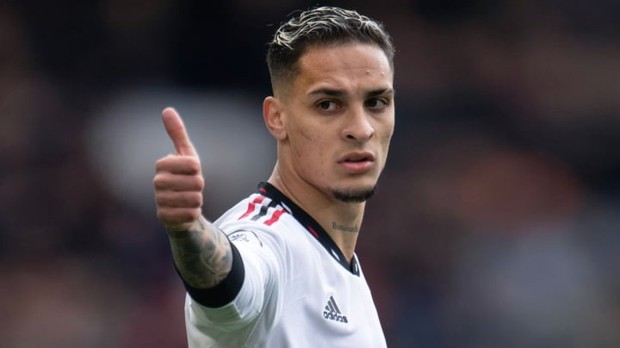 Antony bị đuổi khỏi đội tuyển Brazil vì liên quan đến điều tra: Câu chuyện gây sốc!