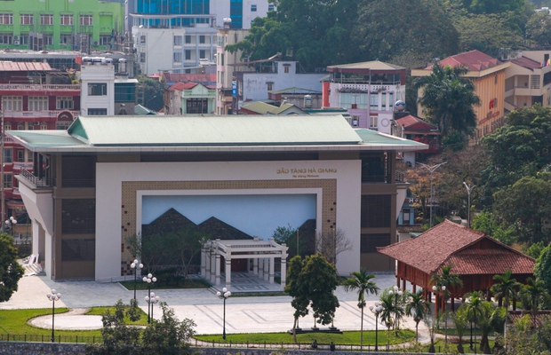 Du lịch Hà Giang, Lào Cai thắng lớn trong kỳ nghỉ lễ 2/9 - Ảnh 3.