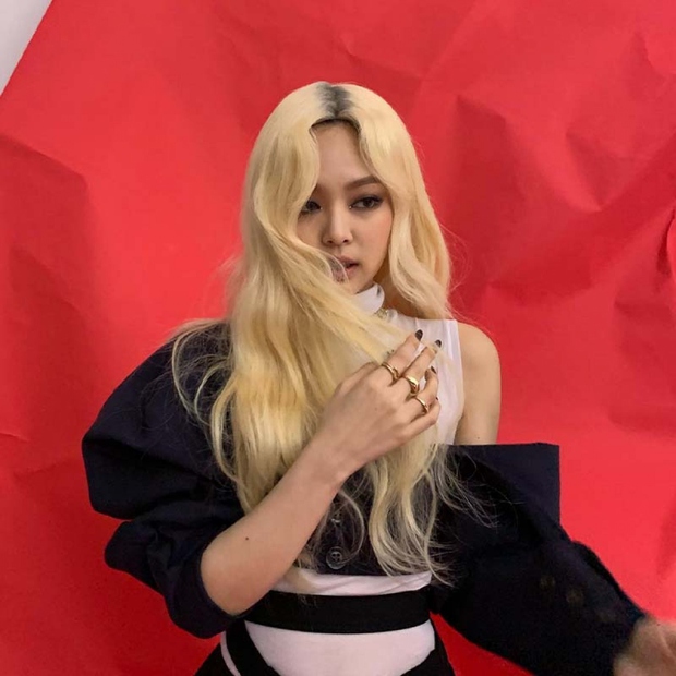 Quá trình thăng hạng nhan sắc qua từng năm của Jennie (Blackpink) - Ảnh 7. Quá trình thăng hạng nhan sắc qua từng năm của Jennie (Blackpink) - Ảnh 7.