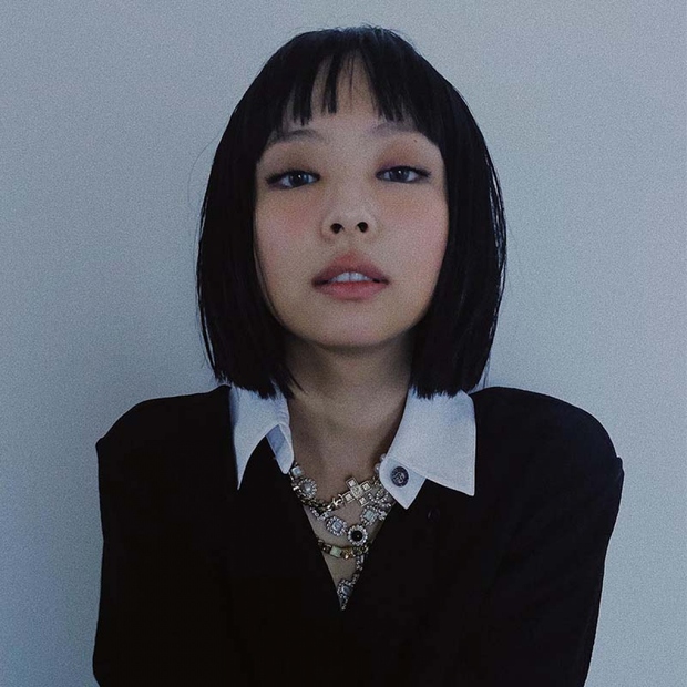 Quá trình thăng hạng nhan sắc qua từng năm của Jennie (Blackpink) - Ảnh 12. Quá trình thăng hạng nhan sắc qua từng năm của Jennie (Blackpink) - Ảnh 12.