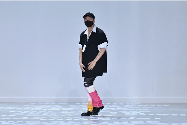 Peter Do đem thơ Việt vào BST của Helmut Lang tại New York Fashion Week! - Ảnh 9.