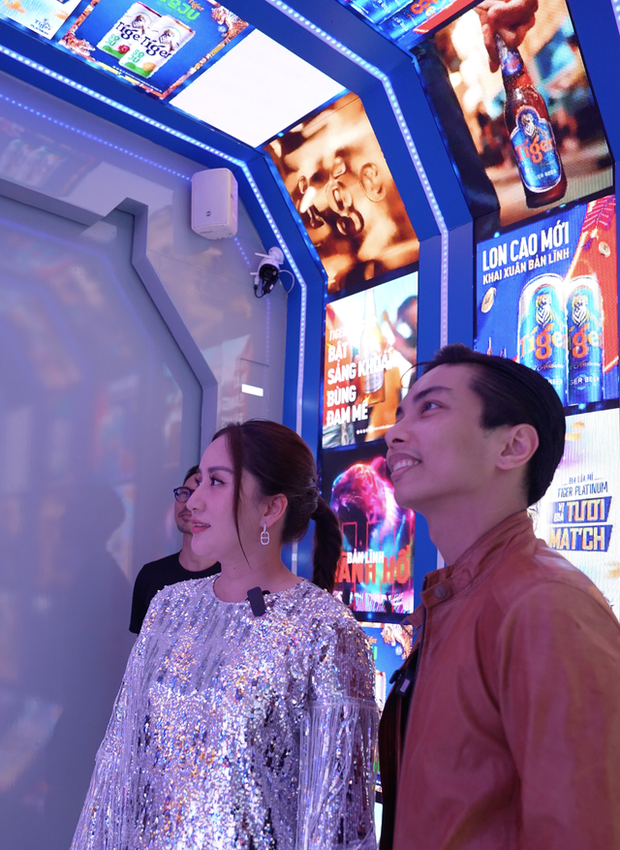 Phan Hiển khiến Khánh Thi đổ nước mắt ngay dịp năm mới, tại phố đi bộ Nguyễn Huệ