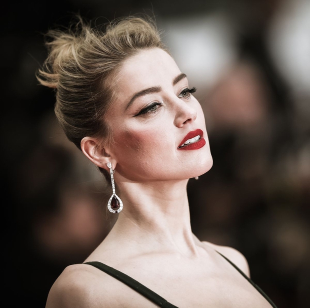 Dù là cô gái bê bối hàng đầu Hollywood nhưng có 1 sự thật không thể chối cãi rằng Amber Heard thật sự quá xinh đẹp - Ảnh 3.