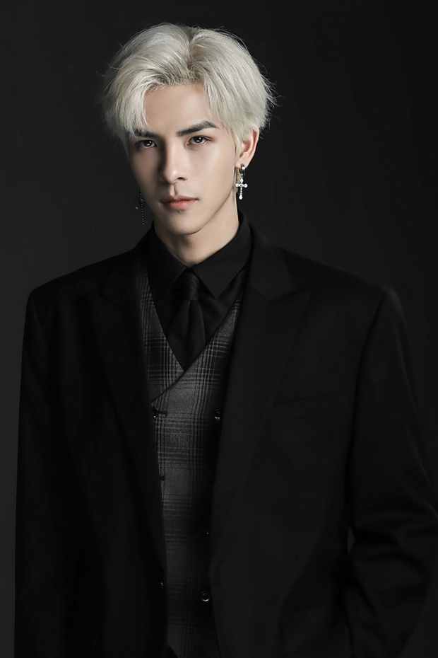 Đối thủ của stylist của dàn chị đẹp bất ngờ bị tố nhận vơ, Denis Đặng lên tiếng tường trình và đưa ra hành động đáp trả!