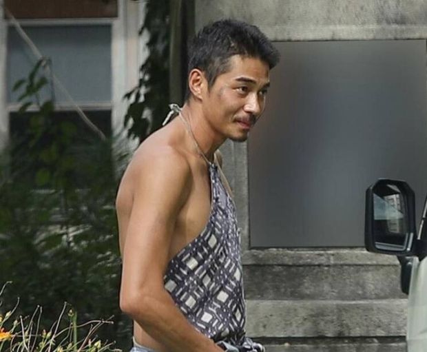 Nam diễn viên người Nhật sống cùng 3 người phụ nữ trên núi: Dáng vẻ cuốn hút với chiều cao 1m89, sự nghiệp tan vỡ do ngoại tình