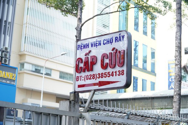 Cô gái tiên lượng không qua khỏi sau khi làm đẹp - Ảnh 1. Cô gái tiên lượng không qua khỏi sau khi làm đẹp - Ảnh 1.