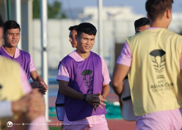 Danh sách 26 cầu thủ ĐT Việt Nam tham dự Asian Cup: Ai là cầu thủ cao 1m92?