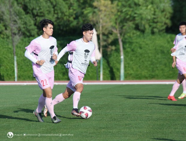 Duy Mạnh khỏe mạnh trở lại, đội tuyển Việt Nam sẵn sàng gặp Nhật Bản