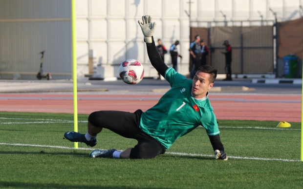 ĐT Việt Nam gặp khó khăn trước trận đấu với ĐT Nhật Bản