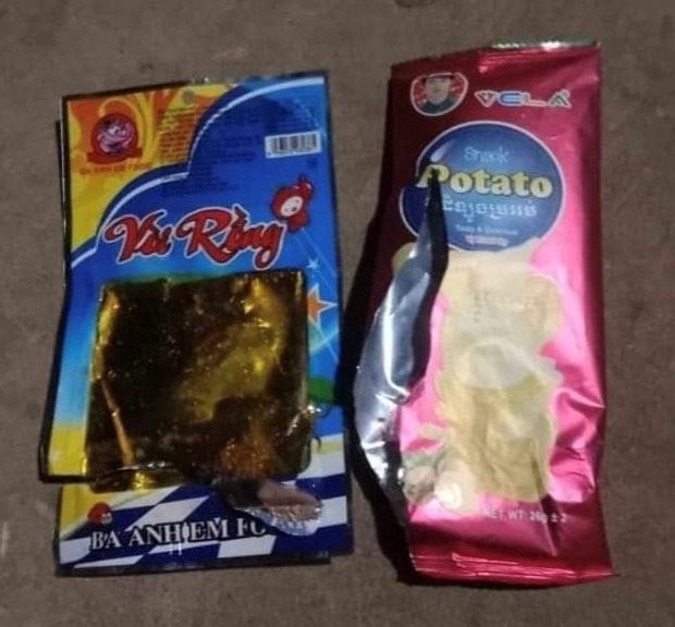 Thông tin mới vụ 2 trẻ nguy kịch sau khi ăn bim bim, mỳ cay - Ảnh 1.