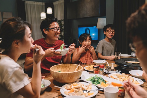 Top câu trả lời thông minh, bao ngầu khi bị hỏi chuyện lấy chồng, sinh con trong dịp Tết Nguyên đán - Ảnh 1. Top câu trả lời thông minh, bao ngầu khi bị hỏi chuyện lấy chồng, sinh con trong dịp Tết Nguyên đán - Ảnh 1.