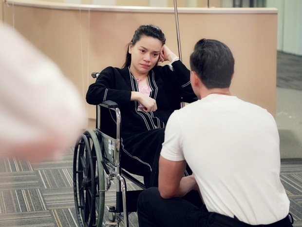 Hồ Ngọc Hà kể tường tận ngày Kim Lý cầu hôn ở bệnh viện, ức chế đến mức không xem lại vì 1 lý do - Ảnh 7.