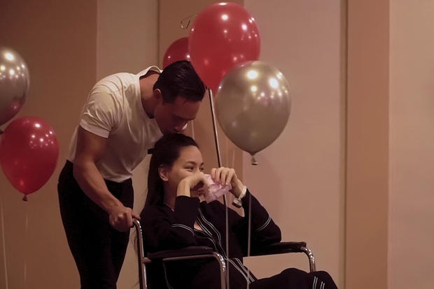 Hồ Ngọc Hà kể tường tận ngày Kim Lý cầu hôn ở bệnh viện, ức chế đến mức không xem lại vì 1 lý do - Ảnh 5.