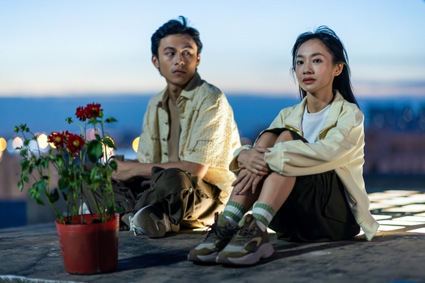 Orange - Kỷ niệm năm mới bên MV Nơi pháo hoa lung linh