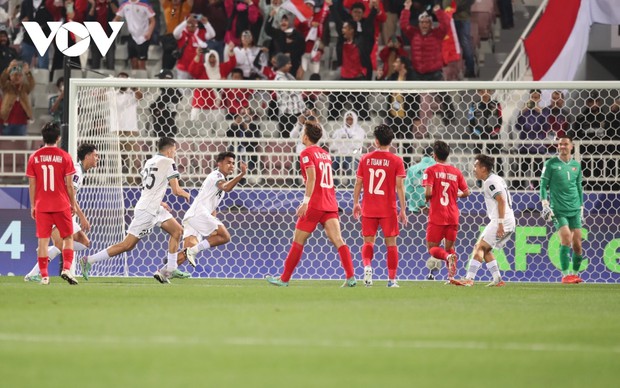 AFC tiếc nuối khi ĐT Việt Nam sớm bị loại ở Asian Cup 2023 - Ảnh 1.