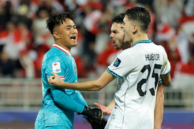 Đội tuyển Việt Nam sững sờ, đội tuyển Indonesia ăn mừng như khóc khi sau 5 năm mới thắng Việt Nam - Ảnh 3.