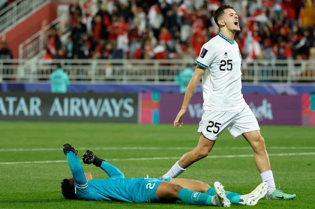 Đội tuyển Việt Nam sững sờ, đội tuyển Indonesia ăn mừng như khóc khi sau 5 năm mới thắng Việt Nam - Ảnh 1.