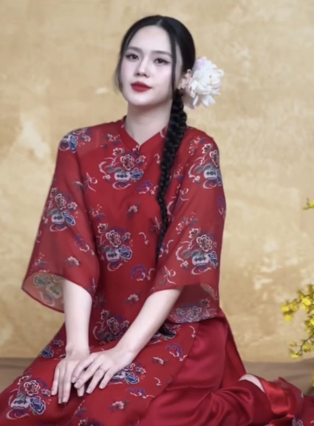 Hậu trường ảnh tết nhà Thành Chung và vợ hot girl Tuyên Quang: Ảnh cam thường còn xinh đẹp thế này - Ảnh 4.