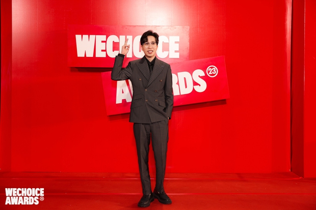 Kiaya và dàn streamer/ MC Esports nổi bật bật trên thảm đỏ Gala WeChoice Awards 2023 - Ảnh 6.