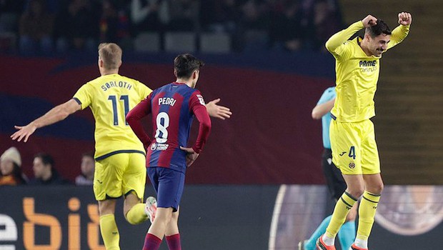 Barca thua xấu hổ, HLV Xavi chấp nhận từ chức - Ảnh 2.