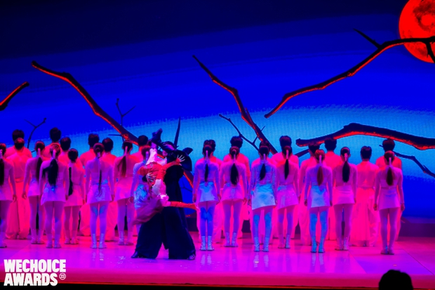 Chi Pu khiến MXH “há hốc với cú xoay mình đẳng cấp, netizen khẳng định xem 100 lần vẫn “u mê không lối thoát - Ảnh 2.